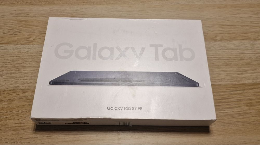 Sprzedam laptop samsung galaxy tab s7 FE