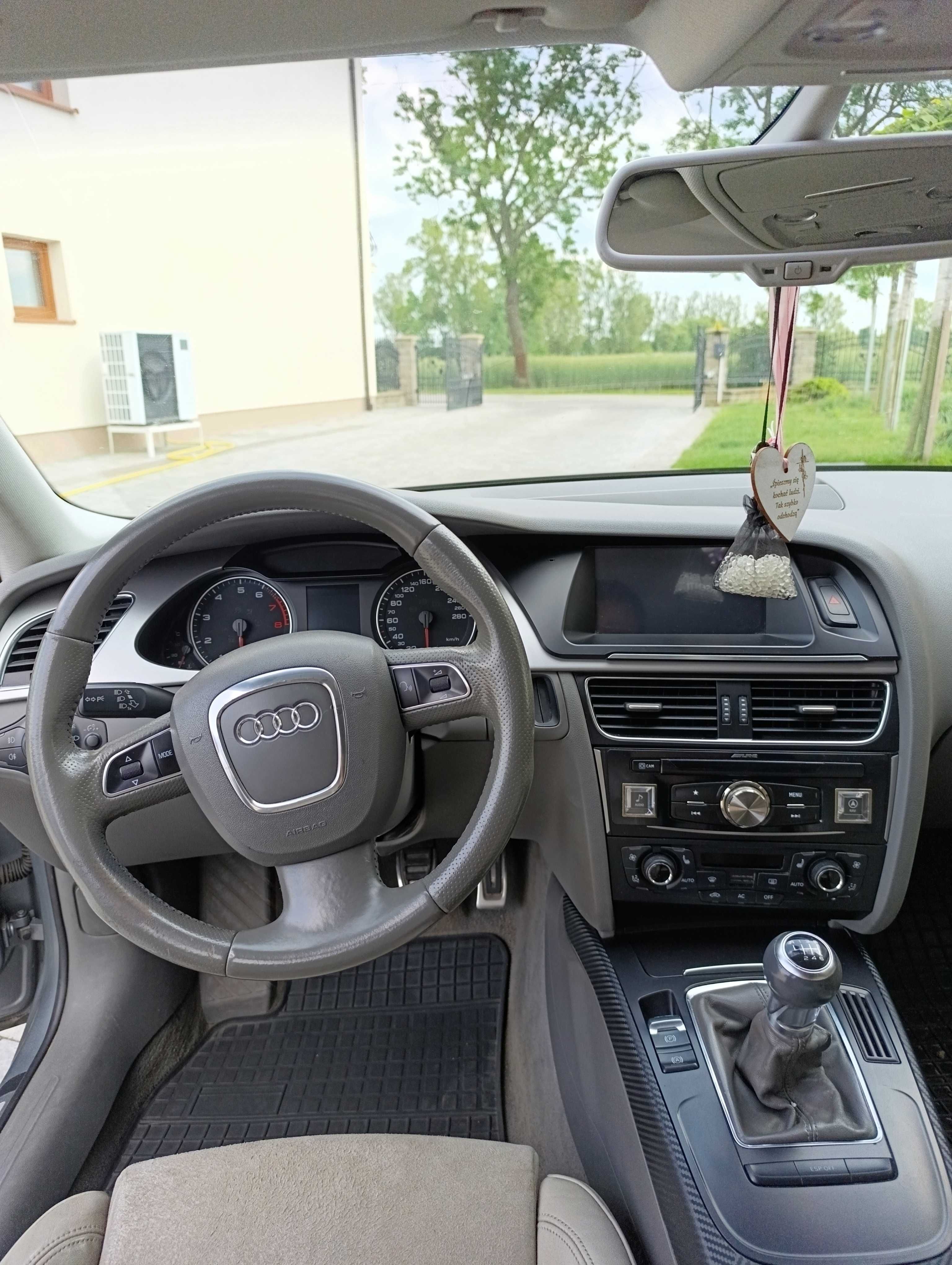Sprzedam Audi A4 B8 1.8tfsi