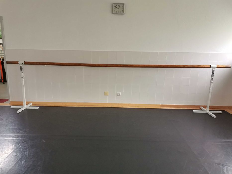 BARRA DE BALLET com regulador de altura