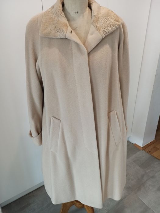 Płaszcz wełniany  36 38 Pabia nowy пальто
