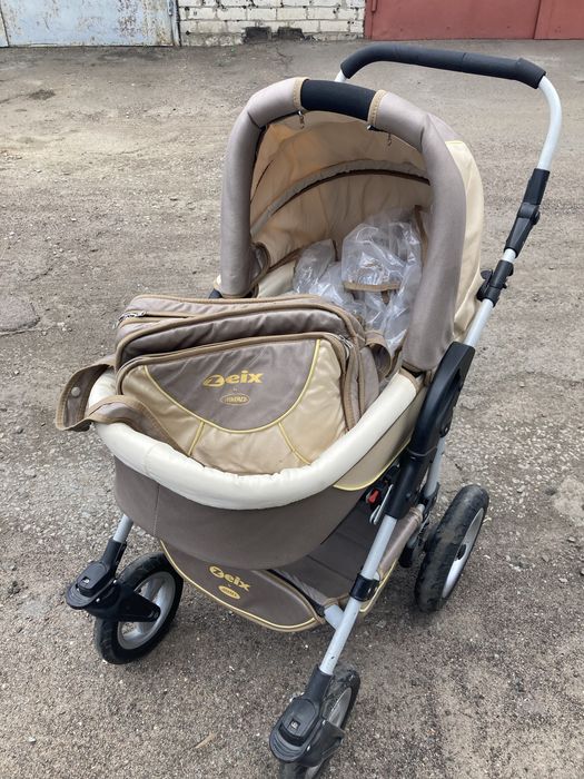 Коляска 2 в 1 (Zeix by Adamex)