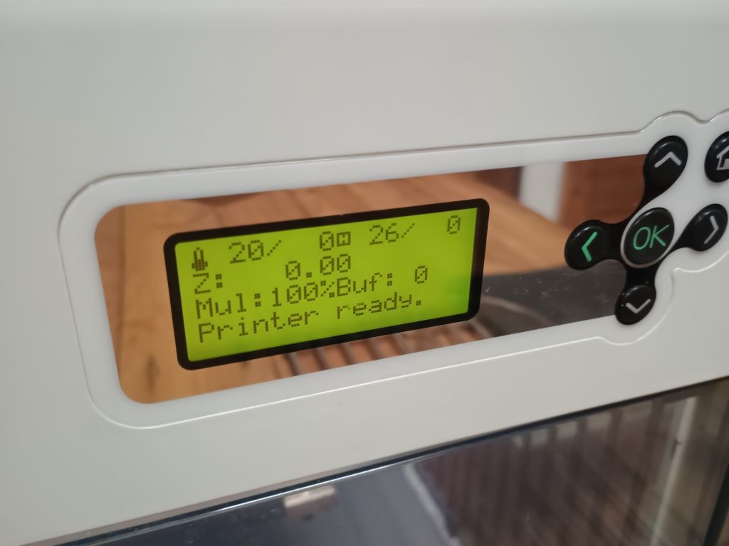Drukarka 3D Da Vinci w obudowie