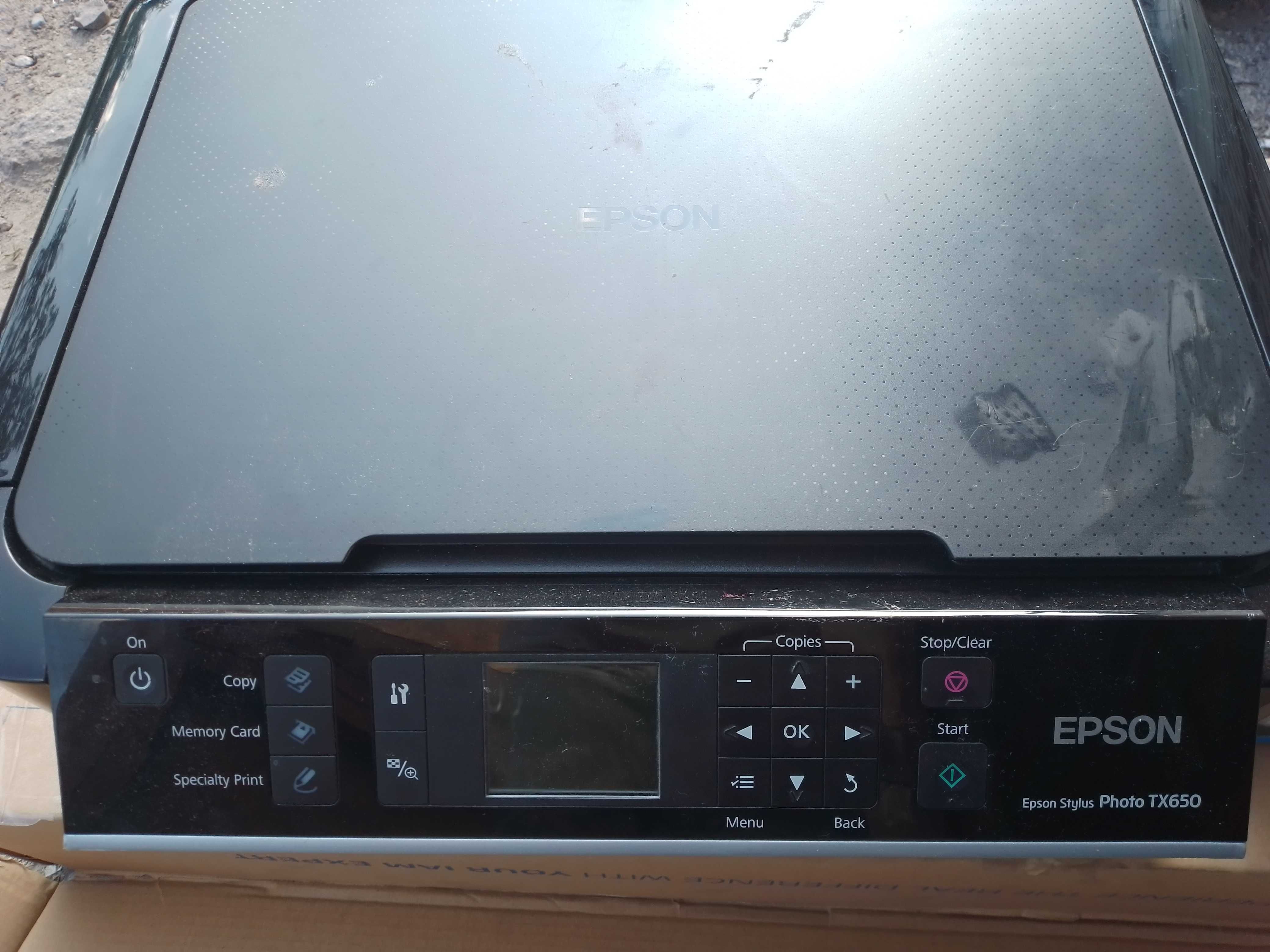 Багатофункціональний  пристрій Epson T650
