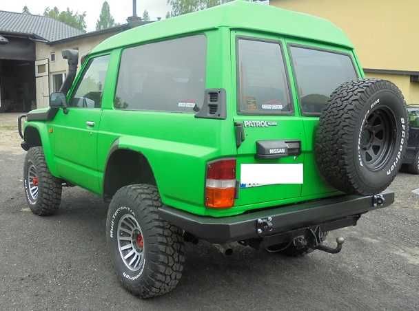 Zderzak Tył Nissan Patrol Y60 w częściach