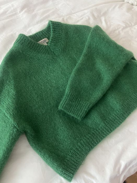 Светр зелений Cos