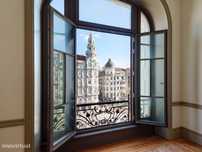 Apartamento T2 na Avenida dos Aliados, no Porto, com Varanda