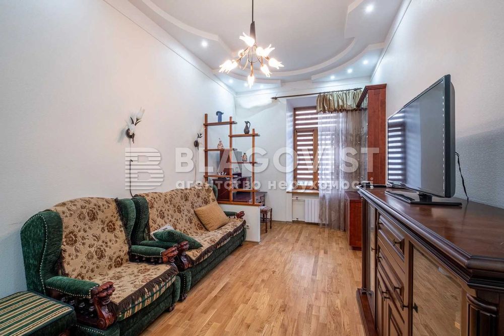 Хрещатик 15 Городецького Заньковецької  Пасаж 3К/72м2