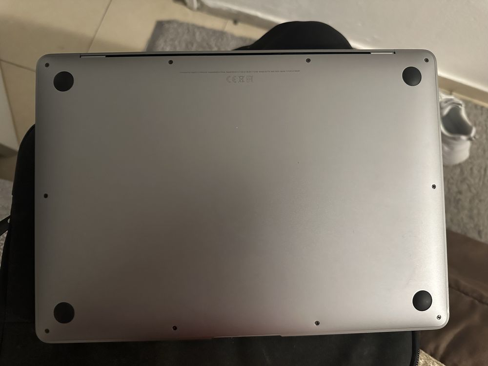 Macbook air  256gb