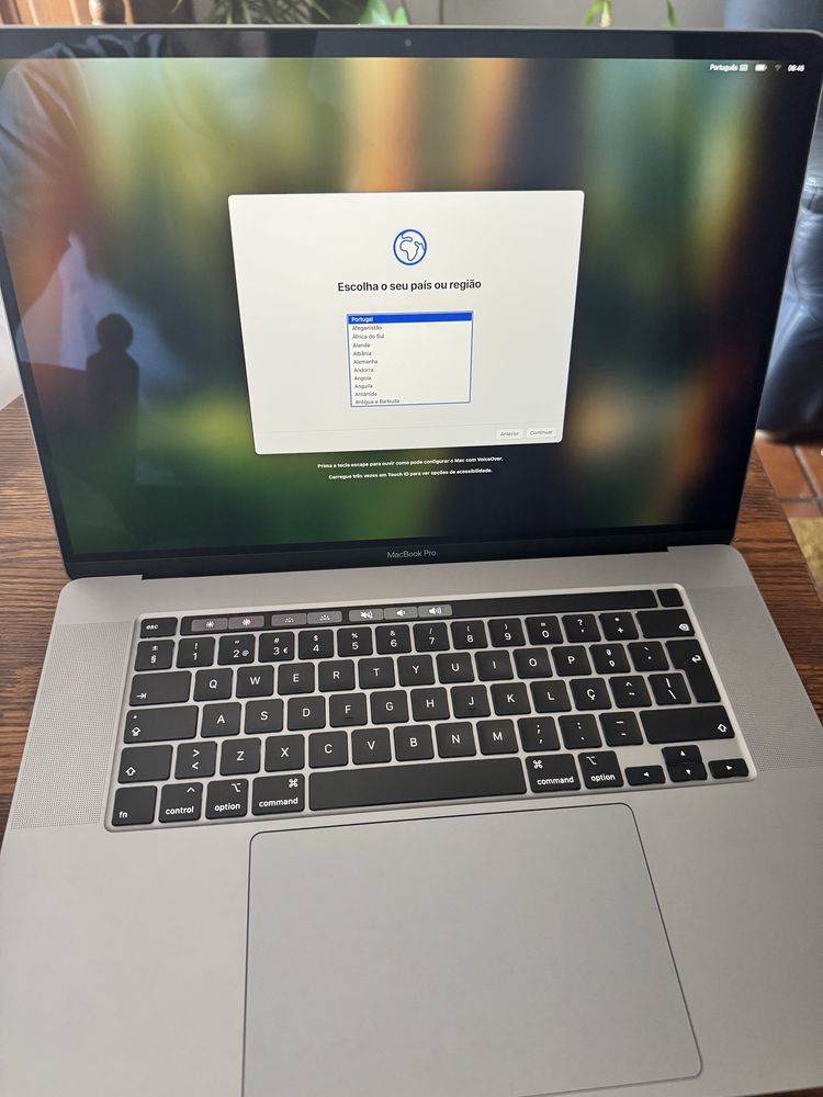 MacBook Pro 16" (2019) (como novo)