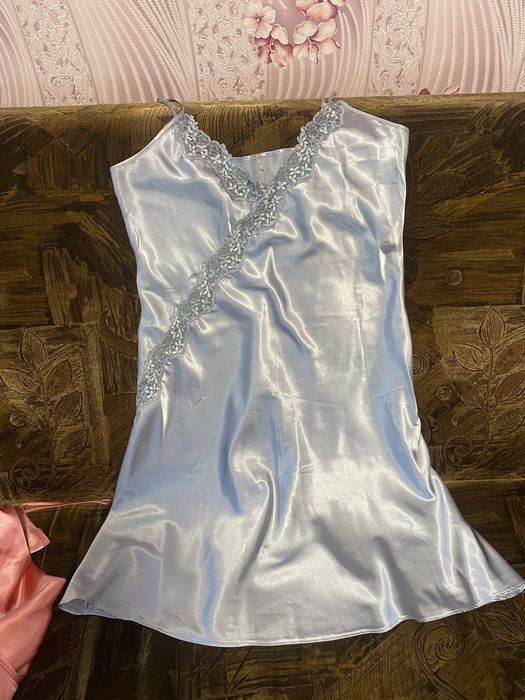 Продам шелковую рубашку