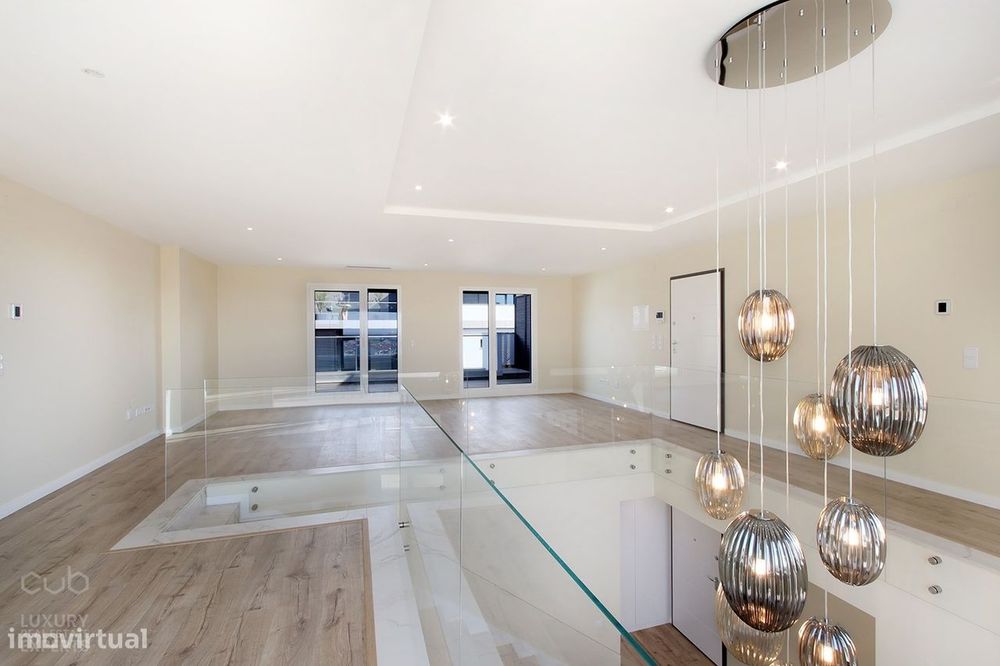 Apartamento  Duplex T3 + 1