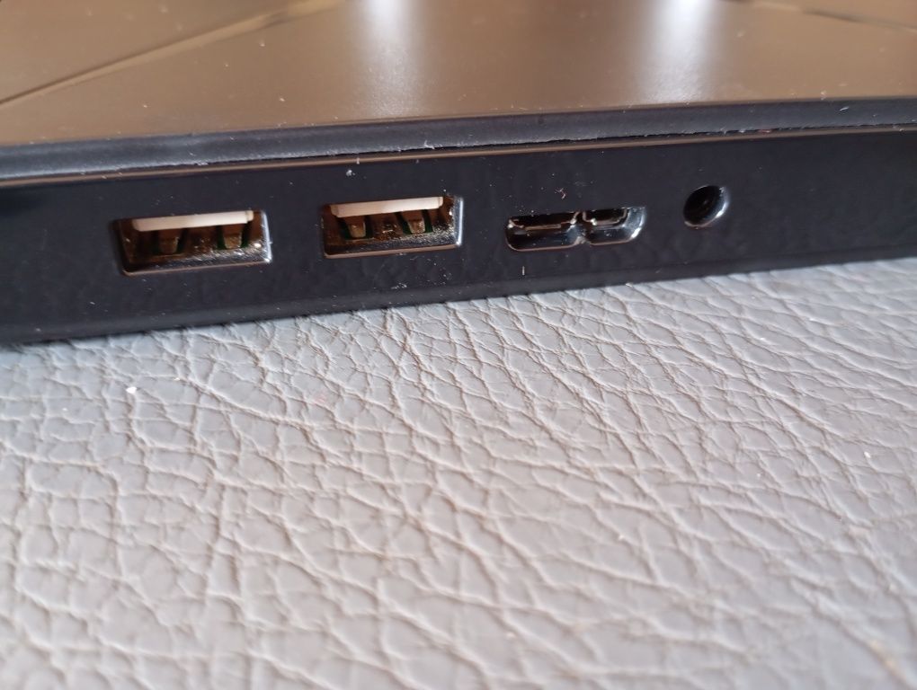 Napęd External odd & HDD device działa