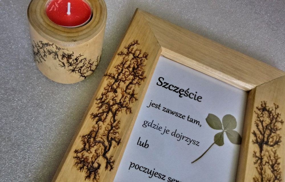 Ramka i świecznik. Drewniany zestaw. Na prezent. Na szczęście