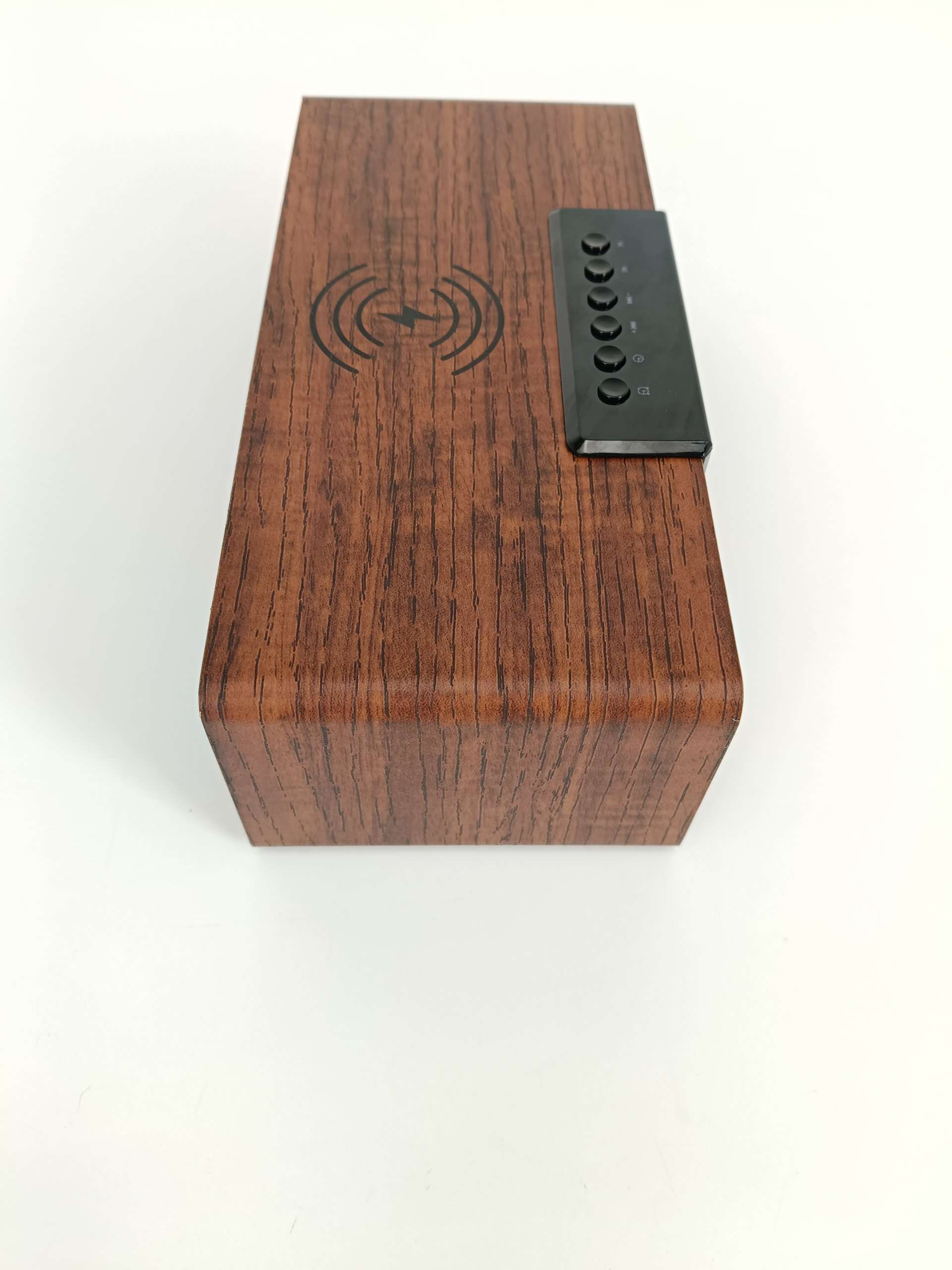 Głośnik Bluetooth APM France, 425024 indukcyjne ładowanie smartfona