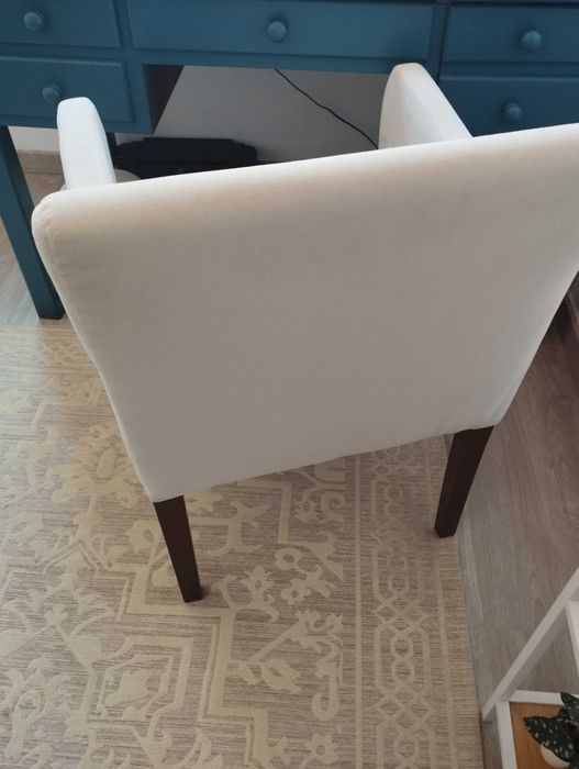 Poltrona creme veludo