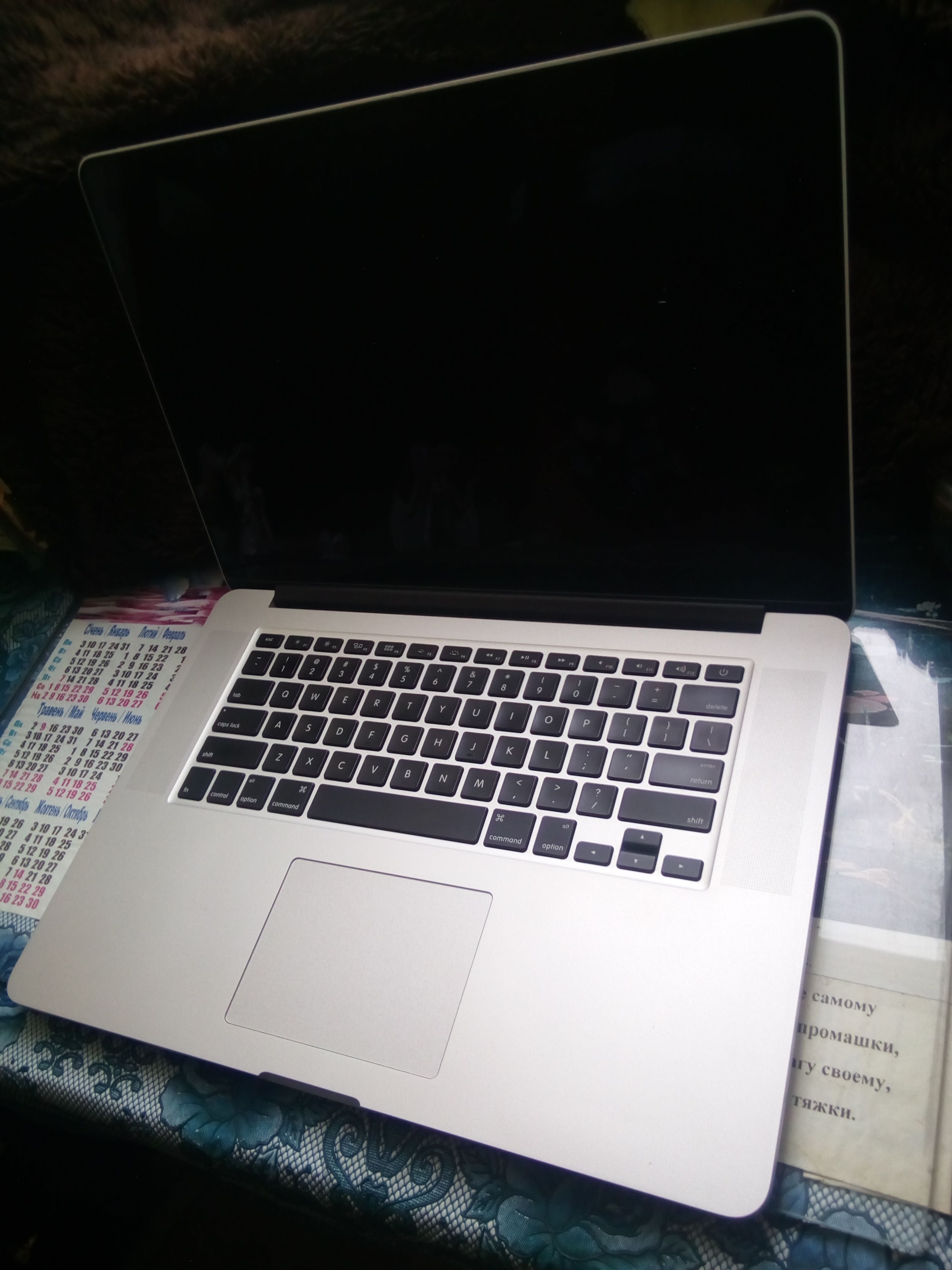 Apple MacBook Pro 15' 2015 16Gb 2-яГрафика Radeon R9  13.1 Ventura