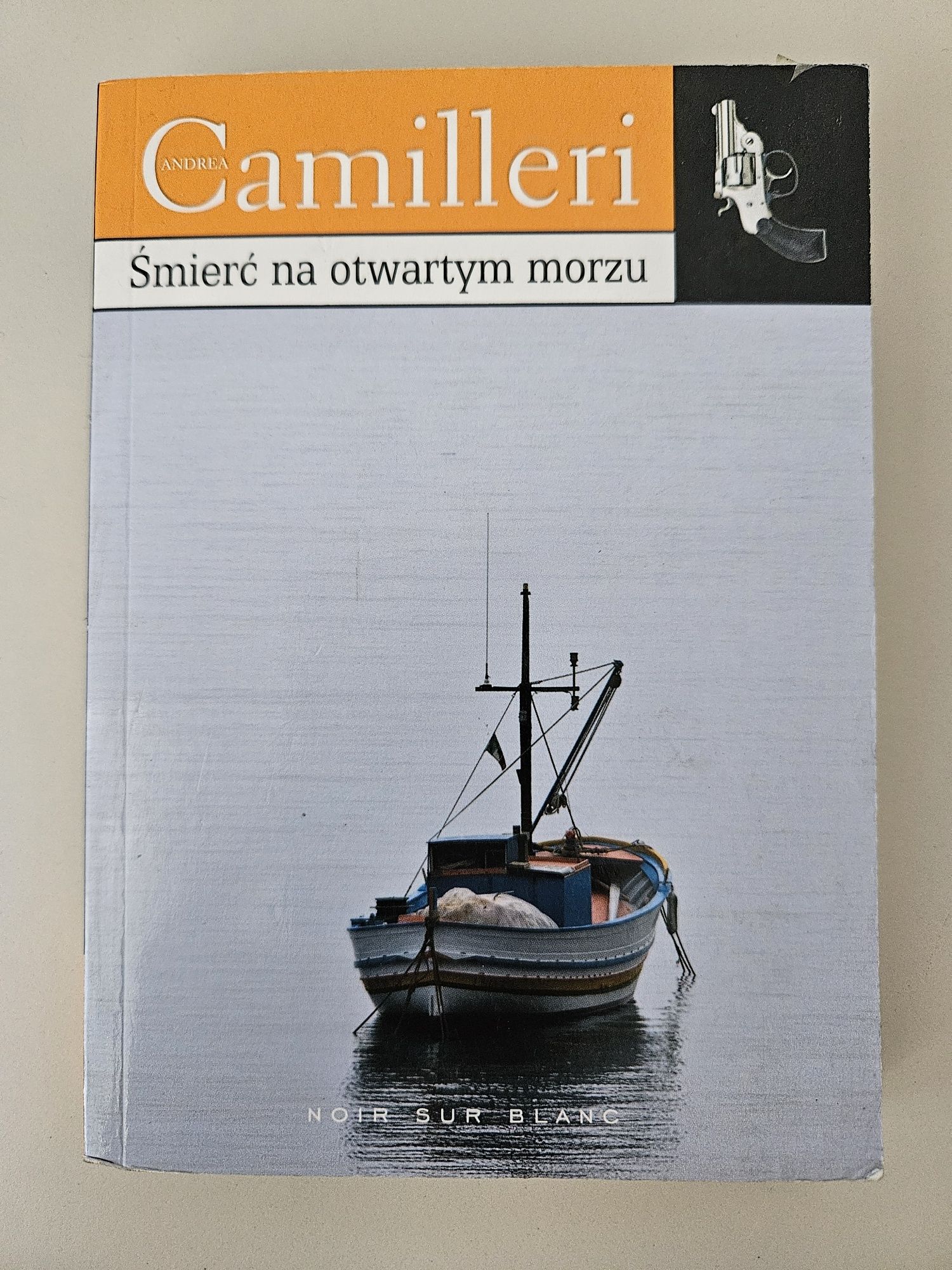 Andrea Camilleri Śmierć na otwartym morzu.
