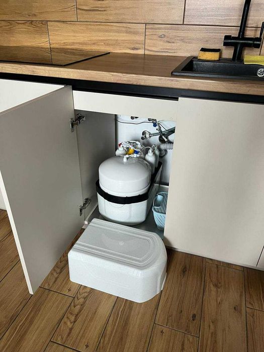 Обратный осмос Фильтронс с минерализатором в корпусе фильтр для воды