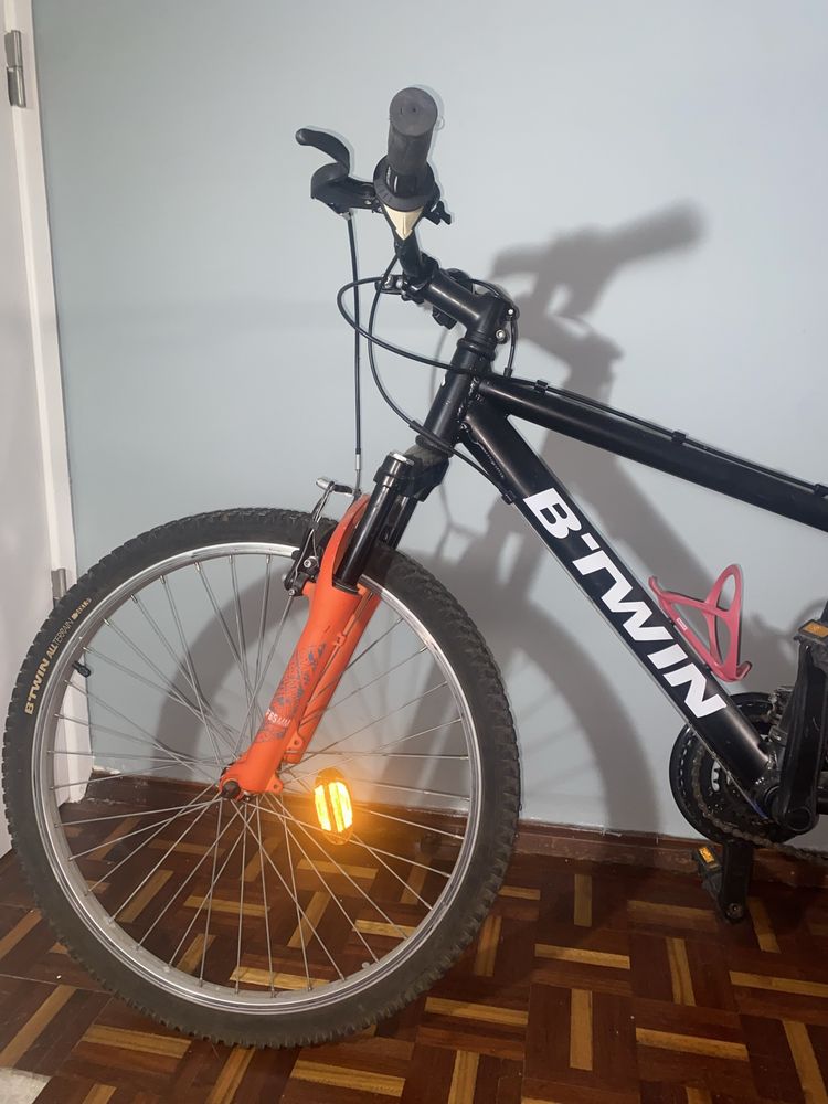 BICICLETA BTWIN ROCKRIDER 26