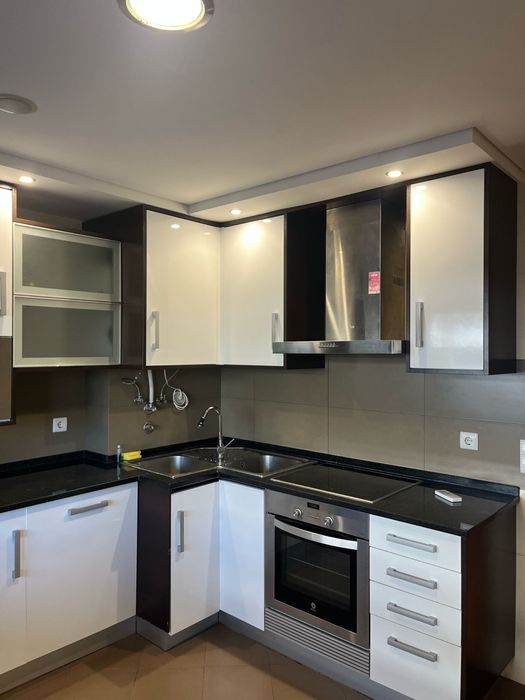 Arrendo T3 no Montijo c gargem