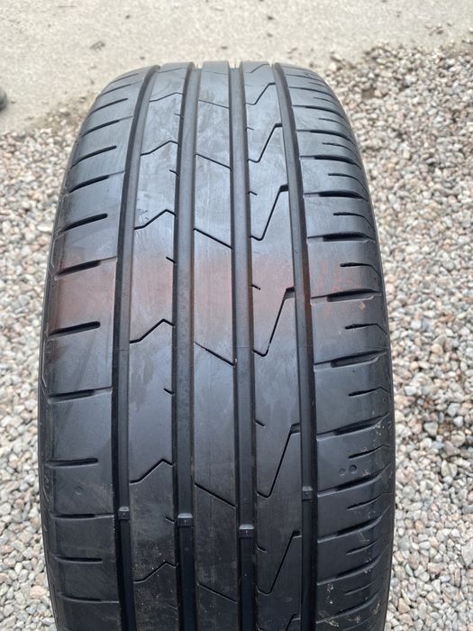 215/55/18  Hankook