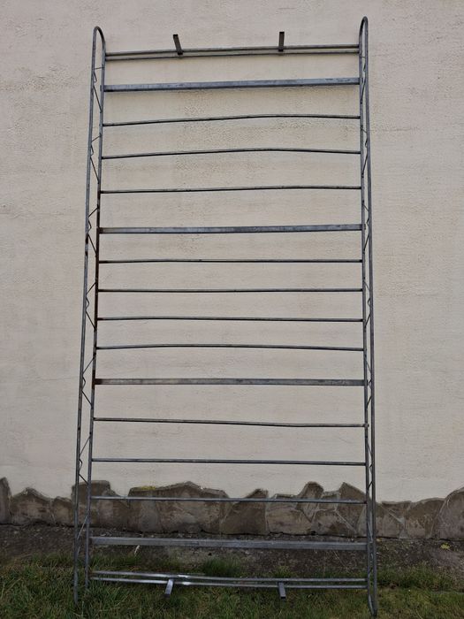 Багажник на крышу буса.