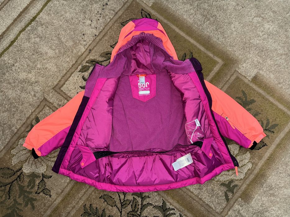 Дитяча гірськолижна куртка на 5-6 років