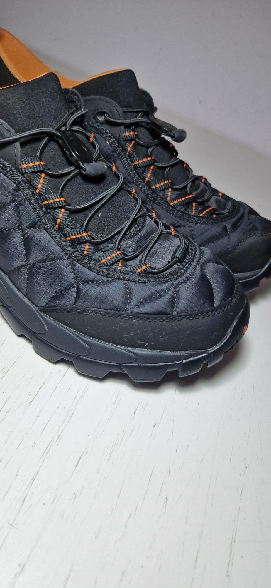 Merrell  46.5.            .