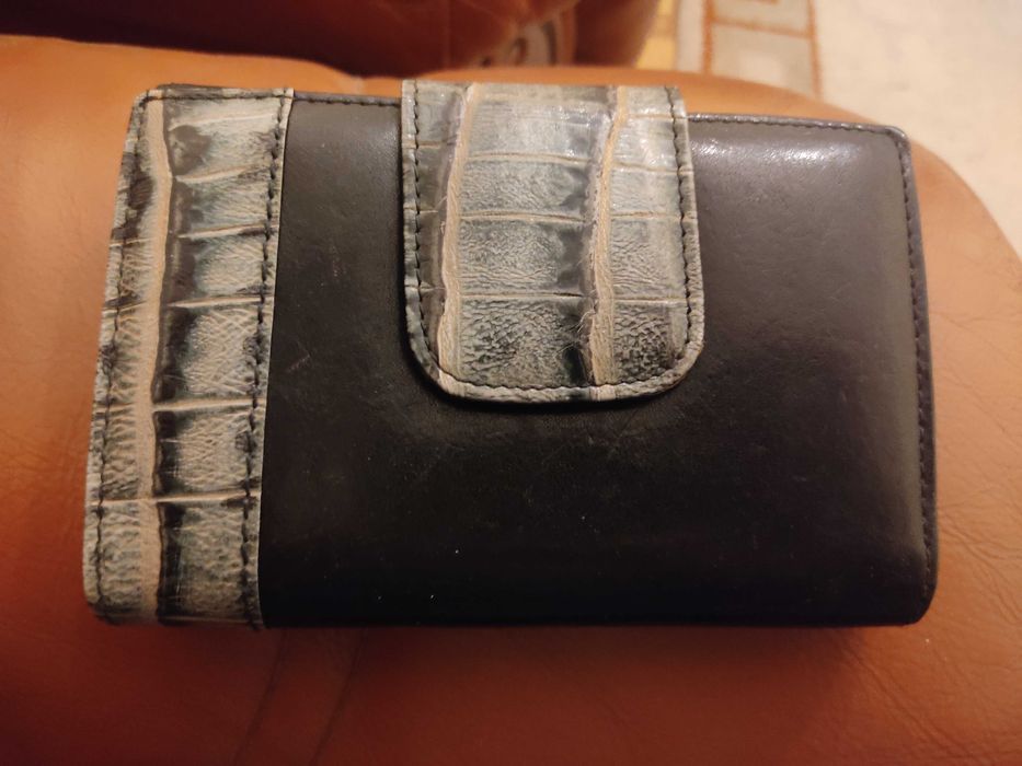 Porta moedas em pele