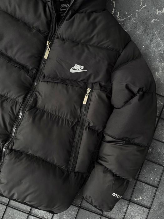 Пуховик Nike чоловіча