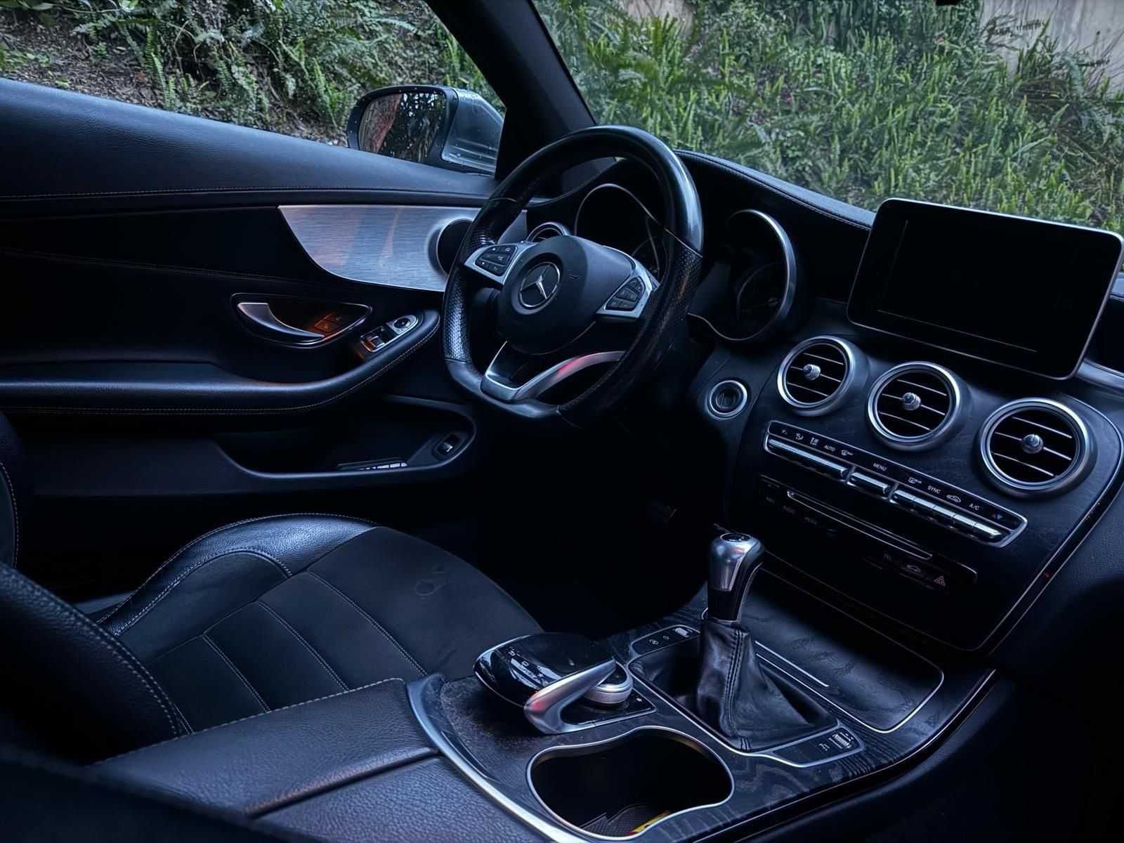 Mercedes C AMG LINE 220 Coupé
