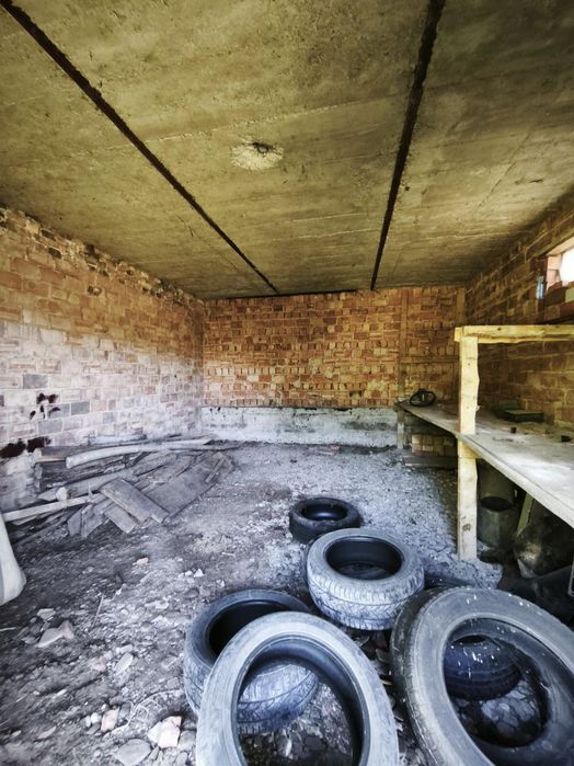 Продаж приватного будинку в селі Дережичі