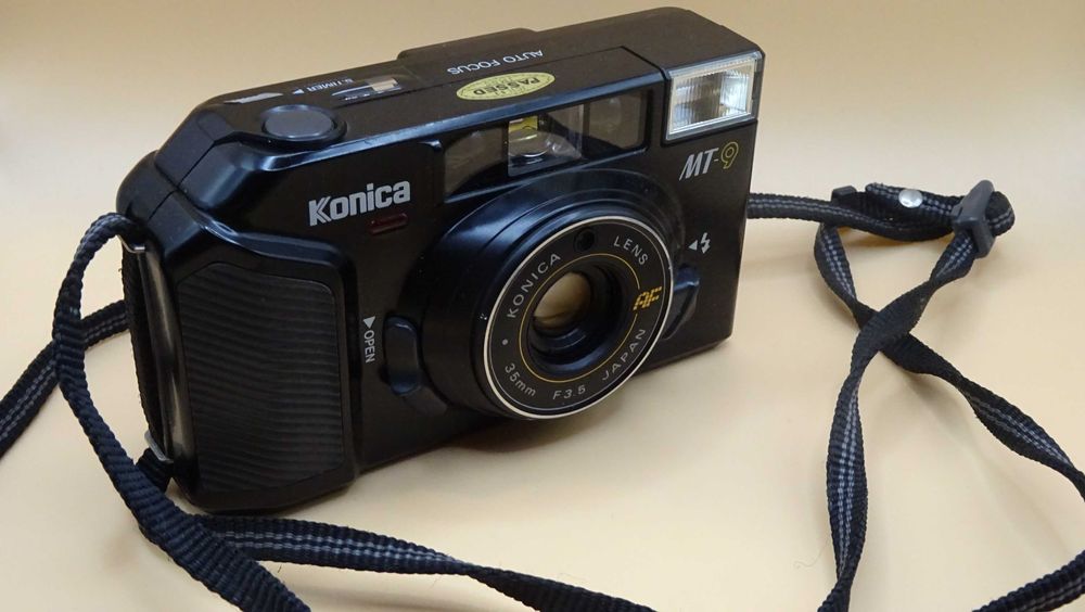 Aparat Analogowy Konica MT9 z futerałem