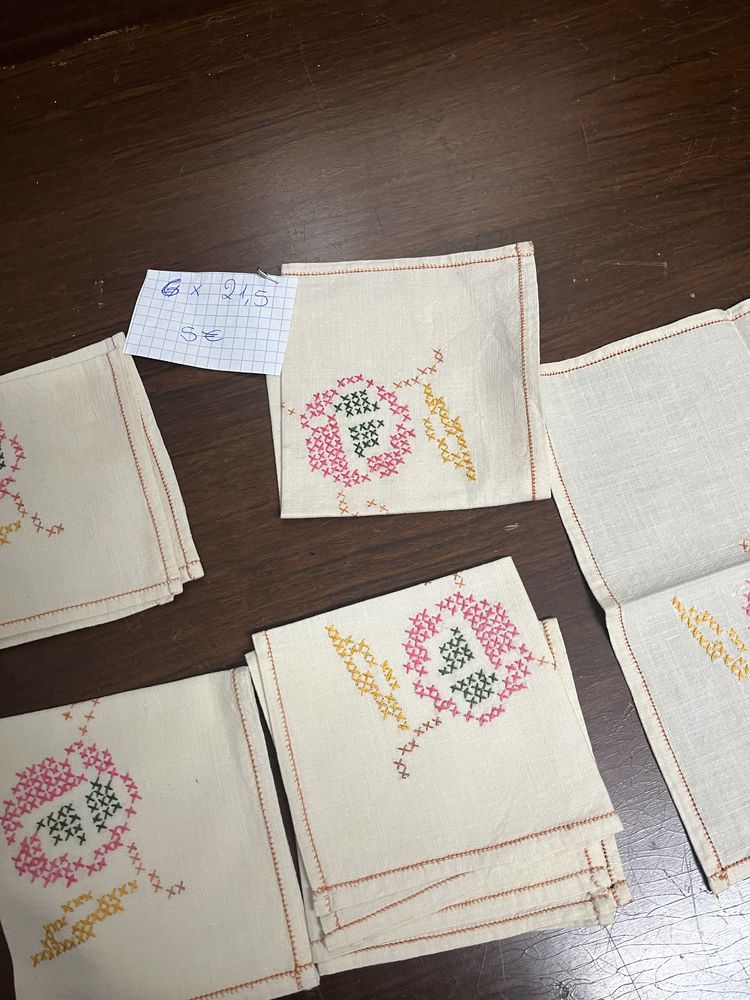 6 guardanapos bordados