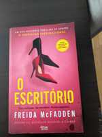 Livro O Escritorio de Freida Mcfadden