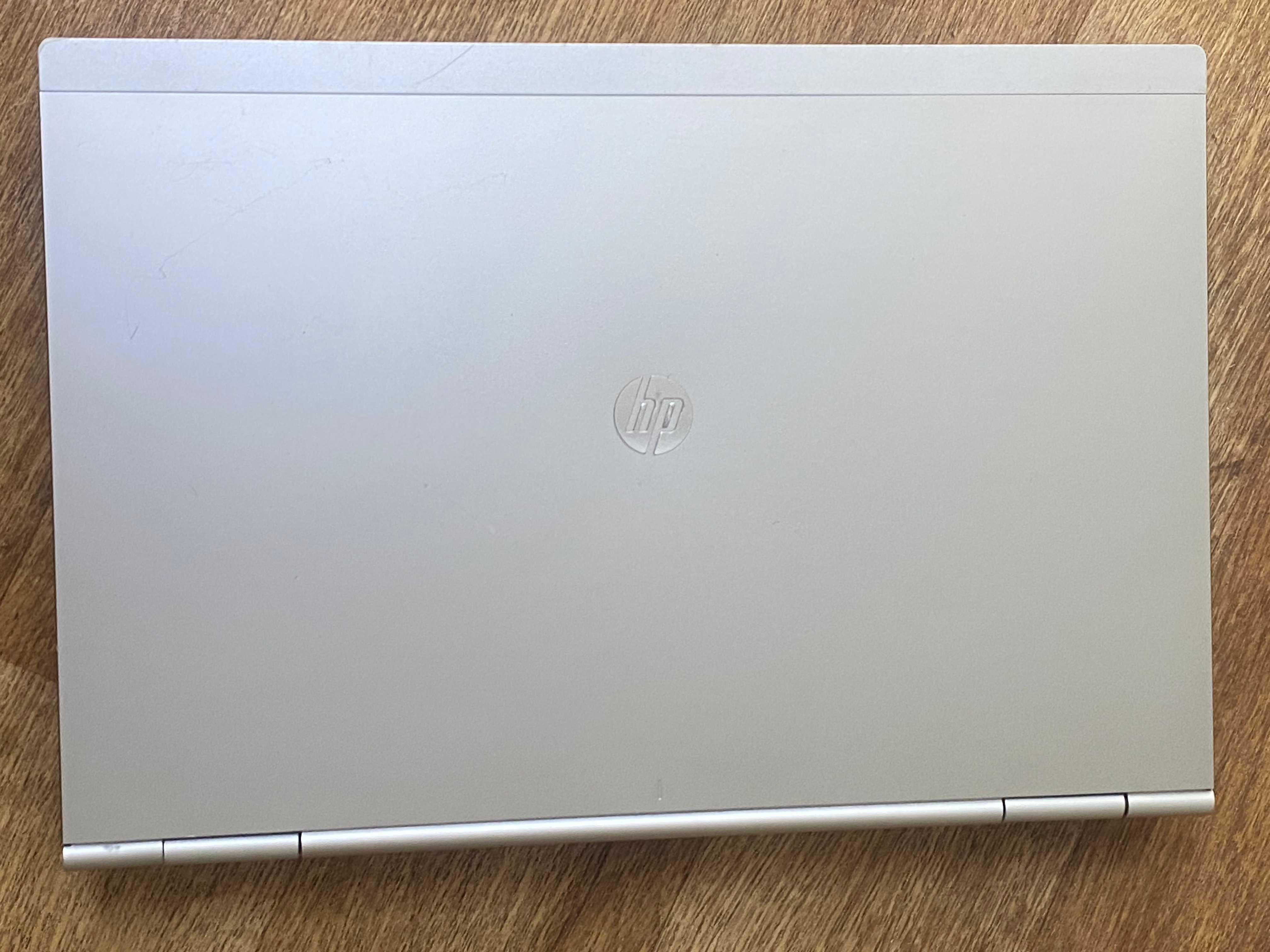 Ноутбук бизнес класса HP EliteBook 8460p,i7-2620m,8 Gb DDR3,SSD 120 Gb