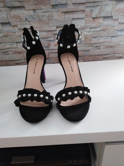 Sandały damskie nowe rozm. 40