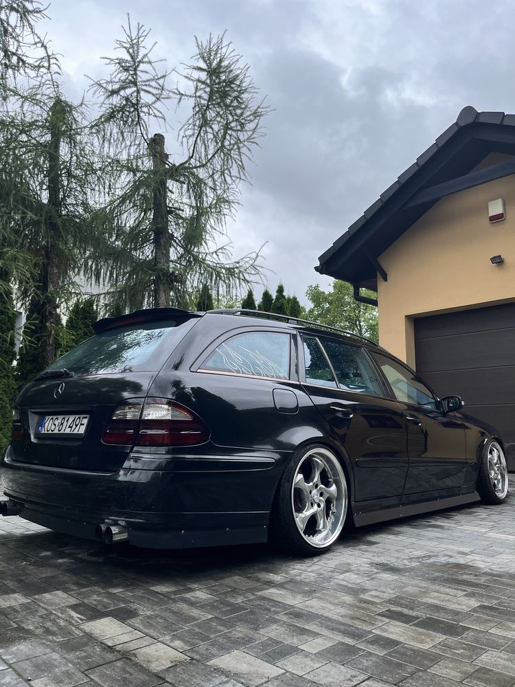 Mercedes Benz E320 3.2 cdi r6 avantgarde