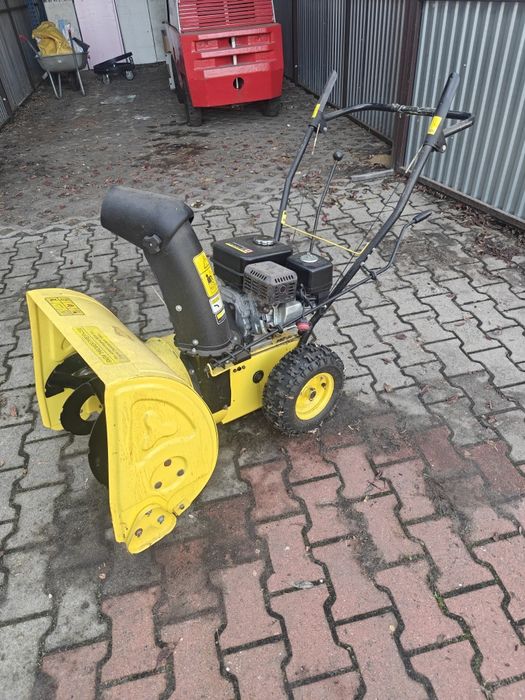 Odśnieżarka spalinowa 6,5km przód tył