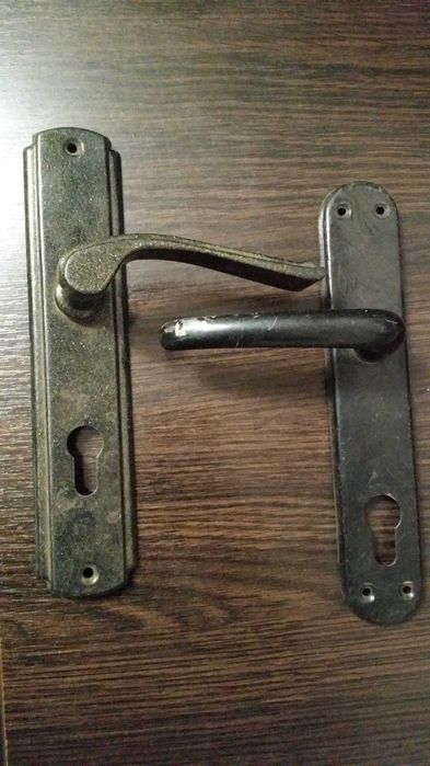 Ручки латунні, Італія