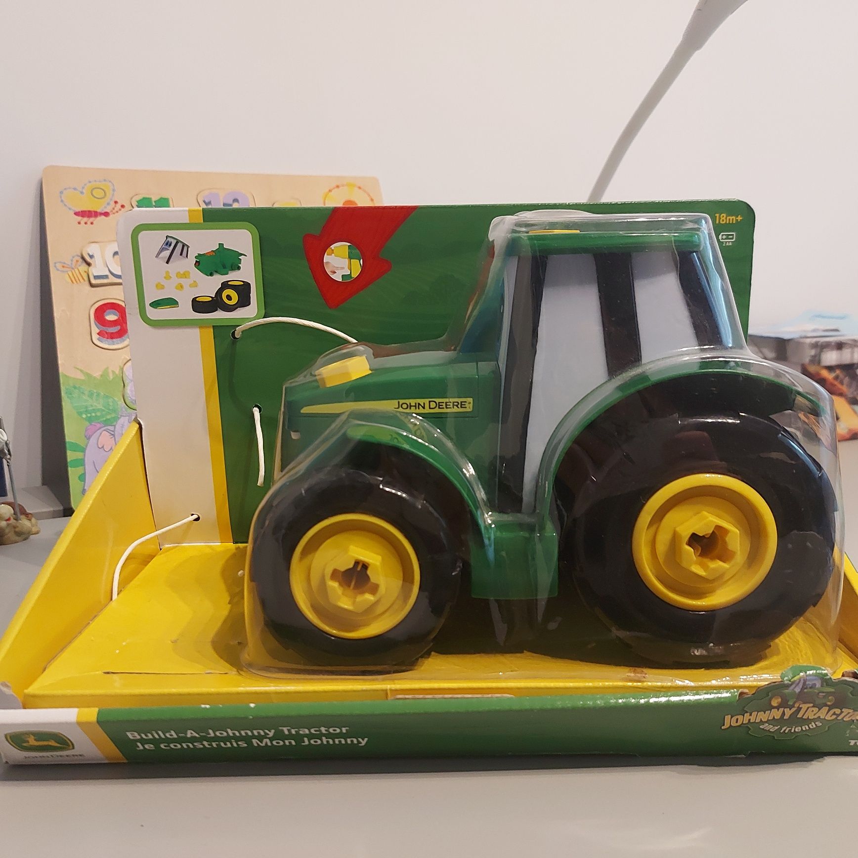 Traktor John Deere zabawka