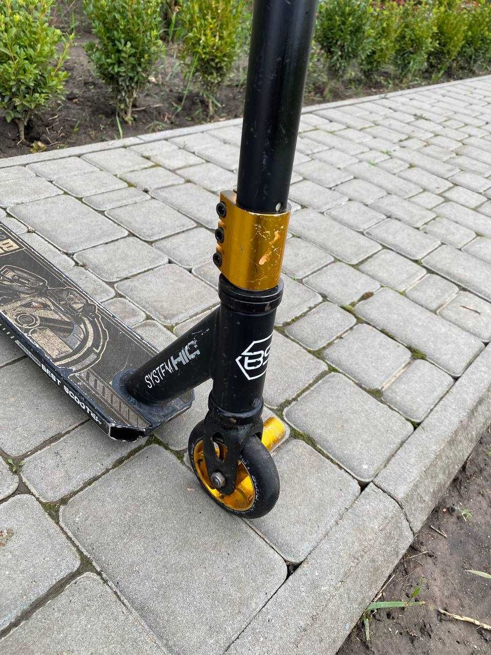 Самокат трюковой Best Scooter