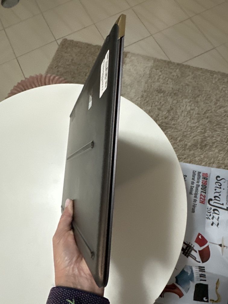Vendo HP Spectre - Ultra fino e leve