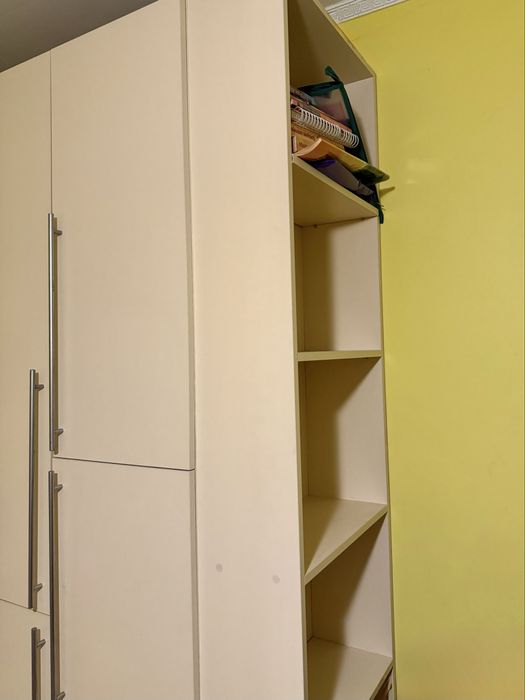 Шафи (3шт) можна придбати окремо