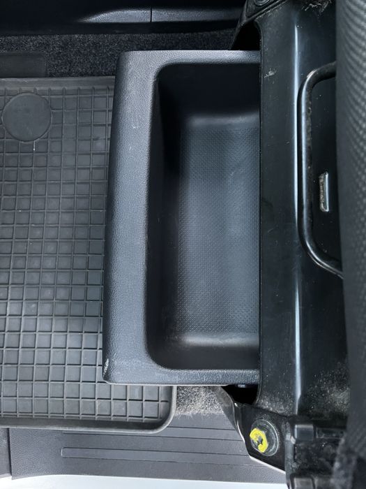 Продам бус Nissan nv200 1.5 dci