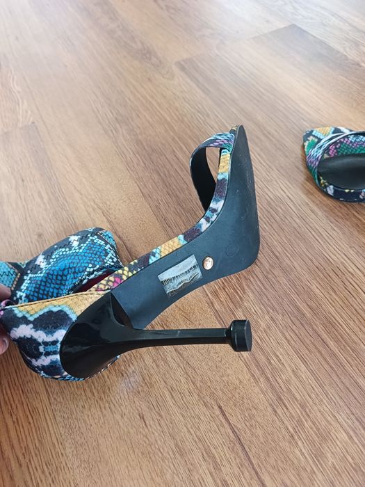 Buty szpilki rozmiar 38