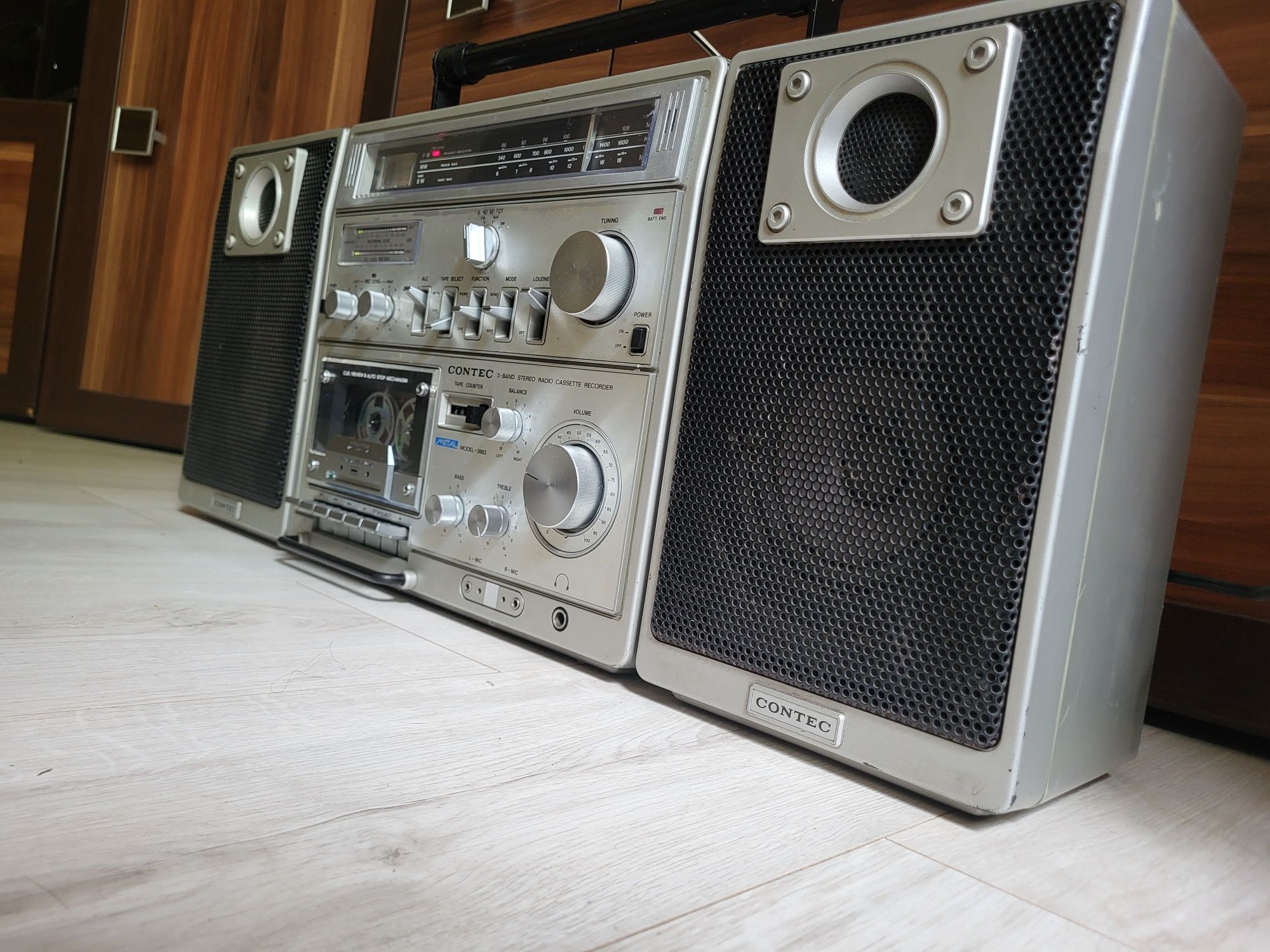 Radiomagnetofon, Ghettoblaster, boombox Contec
