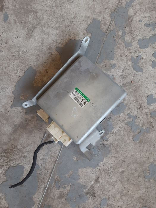 Toyota Corolla 150 блок управления электроусилителем.