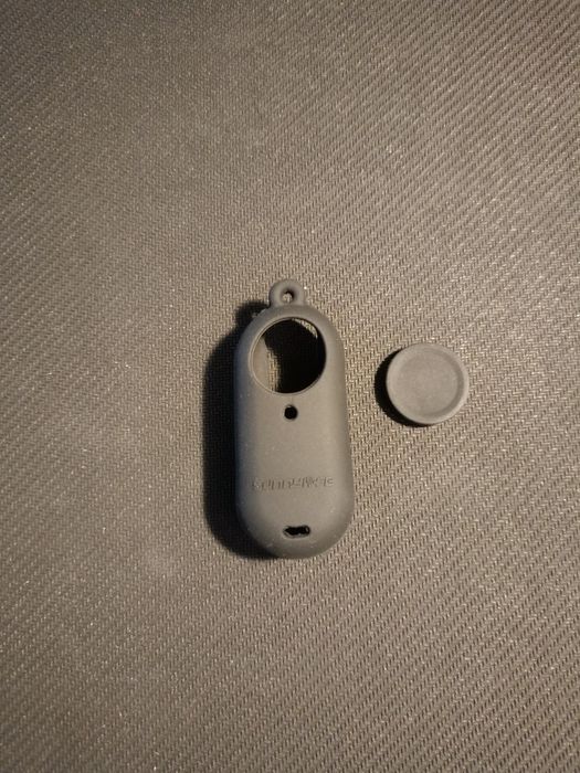 Silikonowe etui Sunnylife do Insta360 GO 3 ze smyczą – nowe