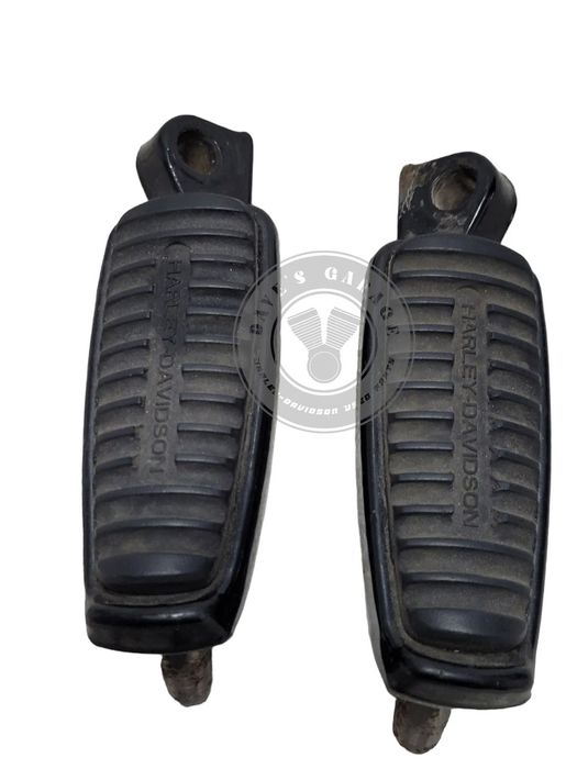 Podnóżki Harley Davidson Sportster V Rod 33134-07CAZ 33135-07CAZ